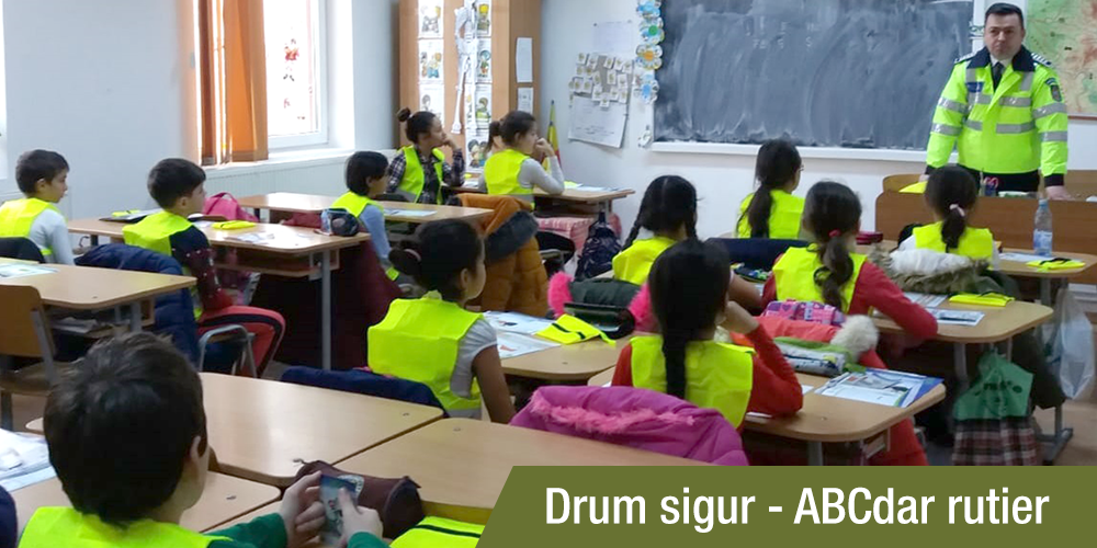 Peste 900 de elevi din 18 localități, mai pregătiți din punct de vedere rutier prin intermediul programului DRUM SIGUR – ABCdar Rutier