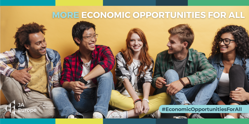 Impact social prin capacitarea tinerilor:  Inițiativa „Oportunități economice pentru toți“ intră în următoarea etapă