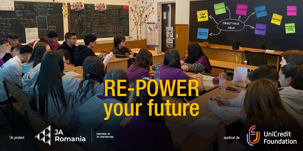420 de elevi din sudul și nord-estul țării au participat la ateliere de dezvoltare personală în cadrul proiectului RE-POWER your future, derulat de JA România cu sprijinul Fundației UniCredit
